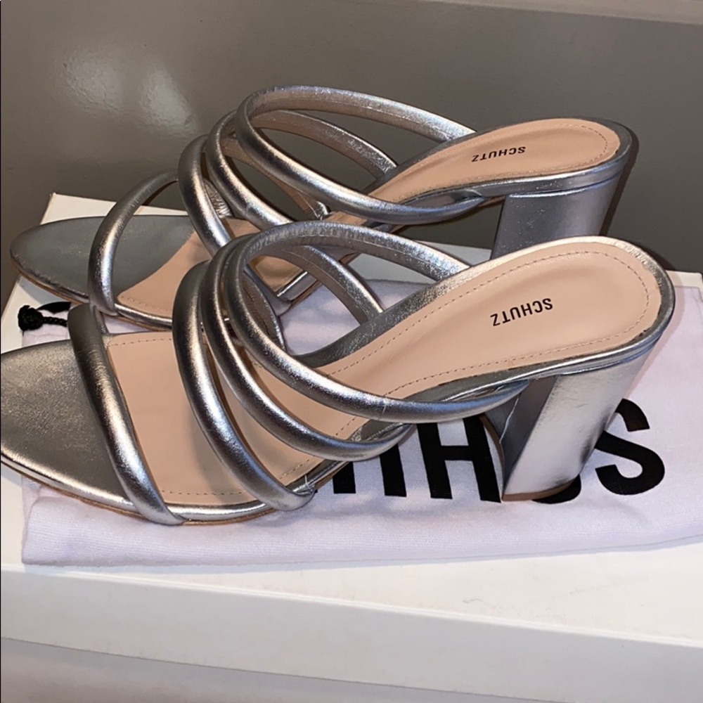 Schutz felisa block heel